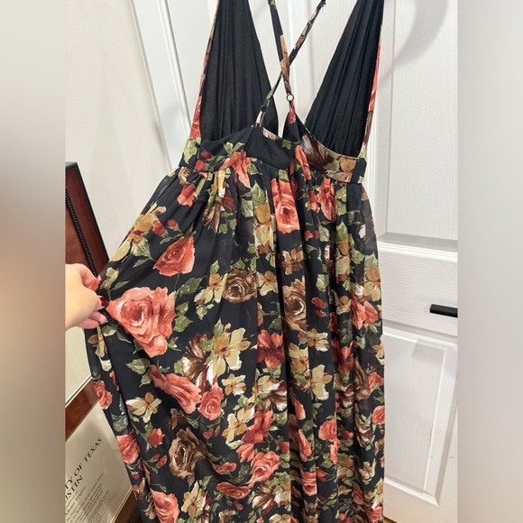 Floral Black Dress - Picture 4 of 6